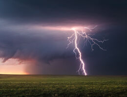 How to stay safe in a storm
