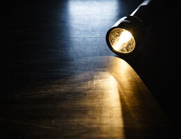 How to stay safe when the lights go out