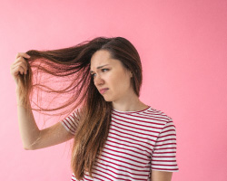 7 ways to stop damaging your hair
